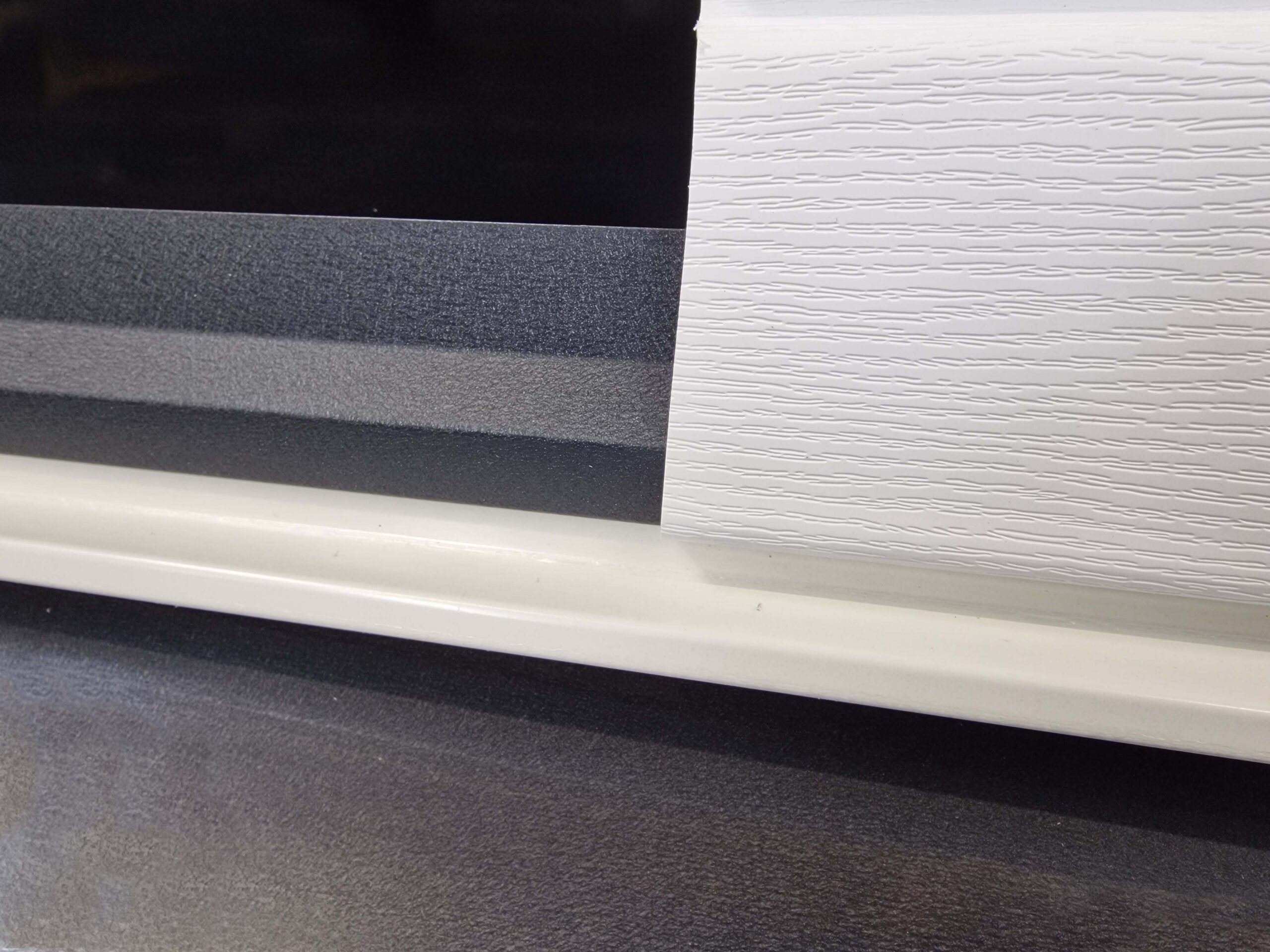 Lekdorpel voor gevelbekleding / vinyl siding Bozetrade.eu Lekdorpel voor gevelbekleding / vinyl siding - Afbeelding 2