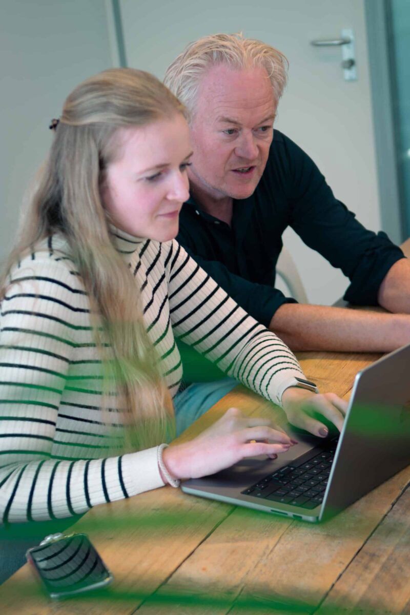 Jurgen en Christa overleg
