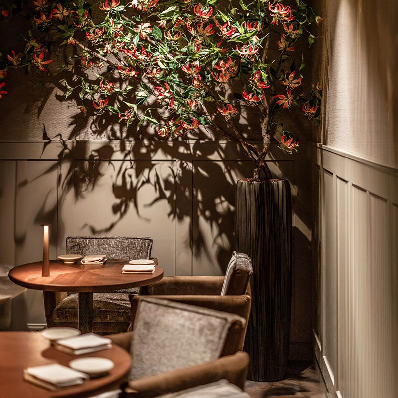 FLUME grote vaas bloempot brons zwart design voor binnen 117cm