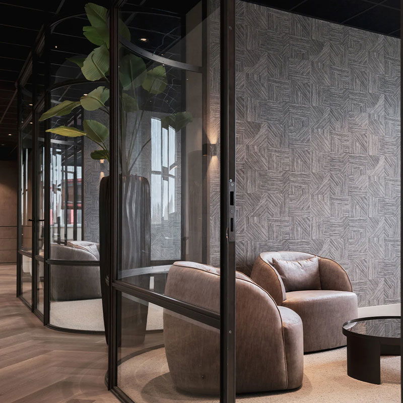 FLUME grote vaas bloempot brons zwart design voor binnen 117cm