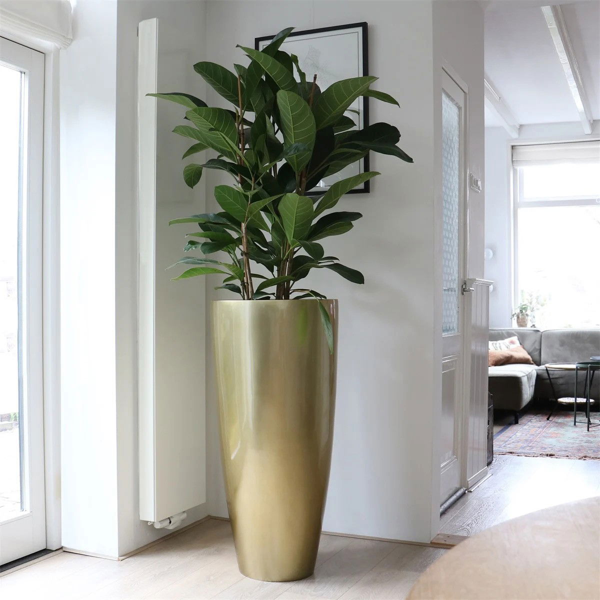 MAURE grote vaas mat goud hoog design 80cm