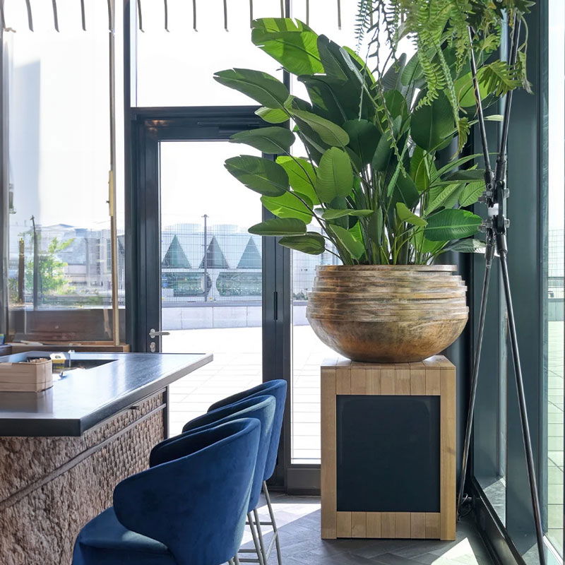 LYNAA XL grote design plantenpot plantenbak goud metallic 85cm breed