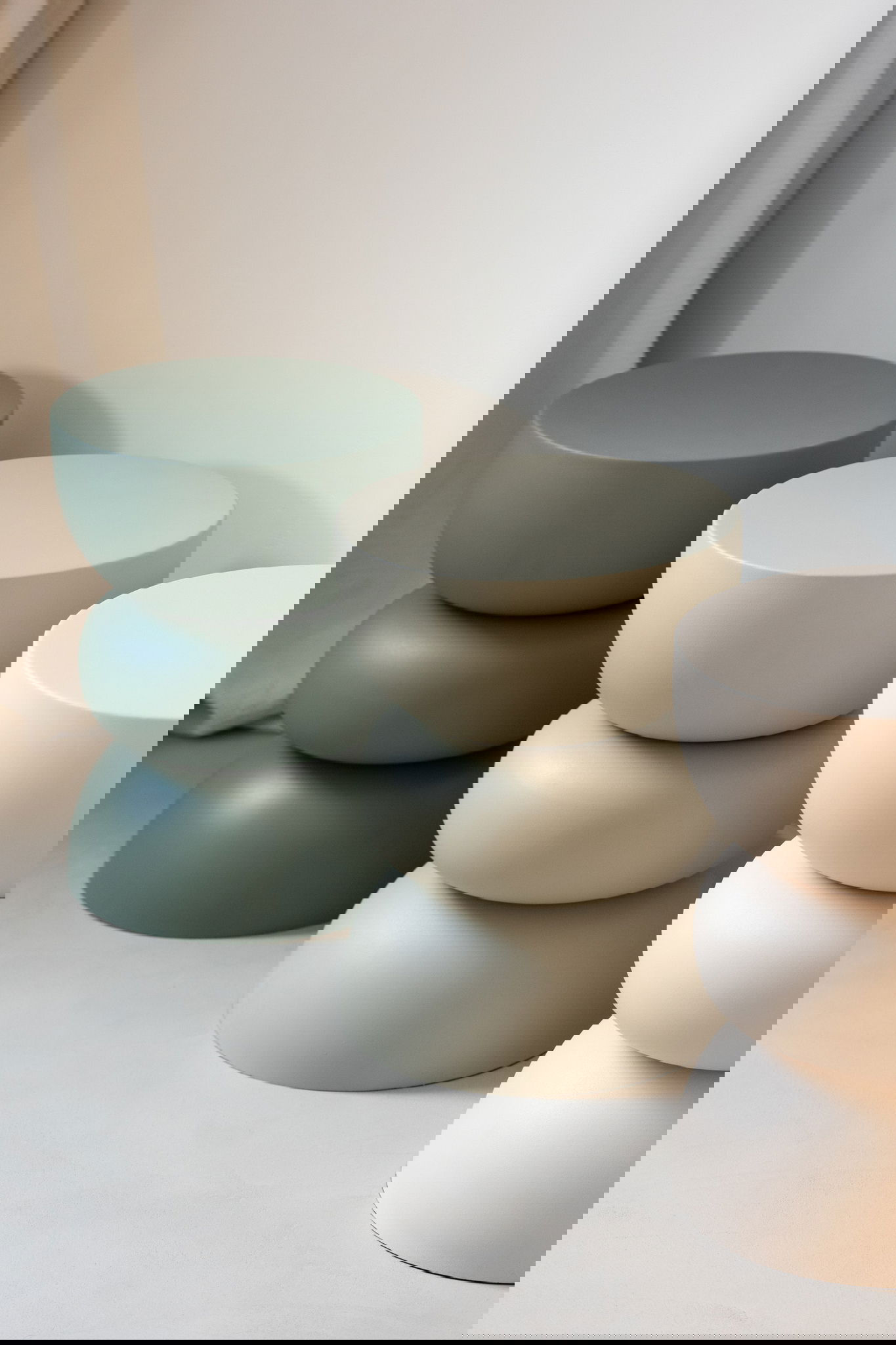 VALA bijzettafel Japandi ivoor wit plantentafel 44cm hoog