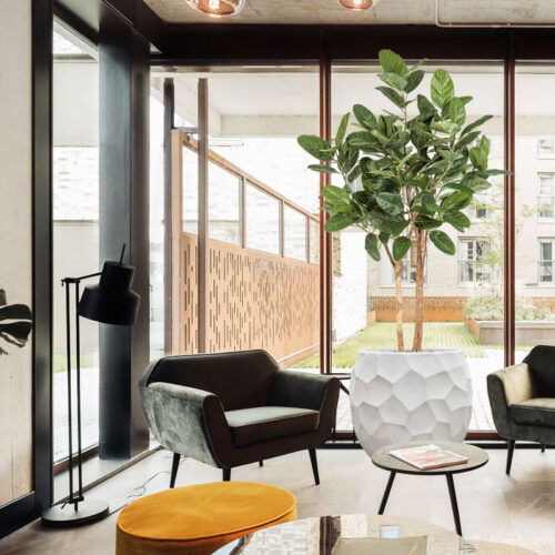 LUX XL design plantenbak bloempot groot wit voor binnen 80cm breed