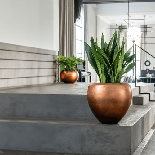 MAXIM grote rood koperen design bloempot vaas 50cm breed