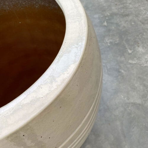 ADESS crème wit gouden plantenbak groot design voor buiten 80cm