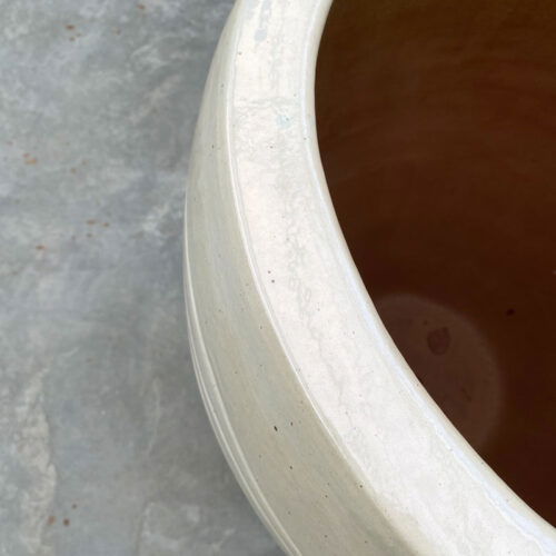 ADESS crème wit gouden plantenbak groot design voor buiten 80cm