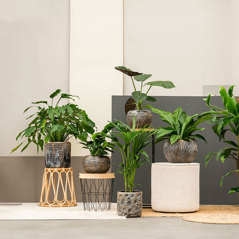 UNDA ronde tafel vaas bloempot design bowl brons 39cm breed