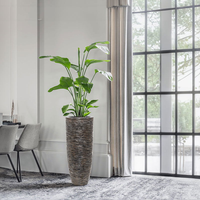 UNDA brons zwarte bloempot vaas voor binnen 70cm