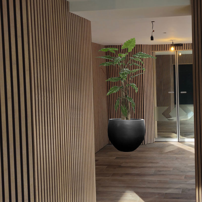 DAMAR design plantenpot bloempot zwart groot design voor buiten 70cm breed