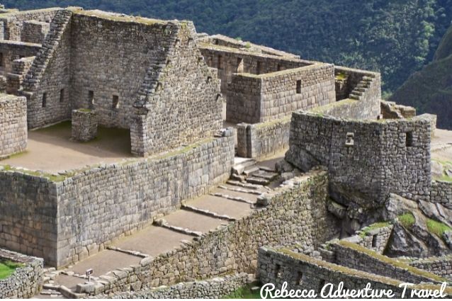 Inca architecture is dazzling. Admire the Inca architecture