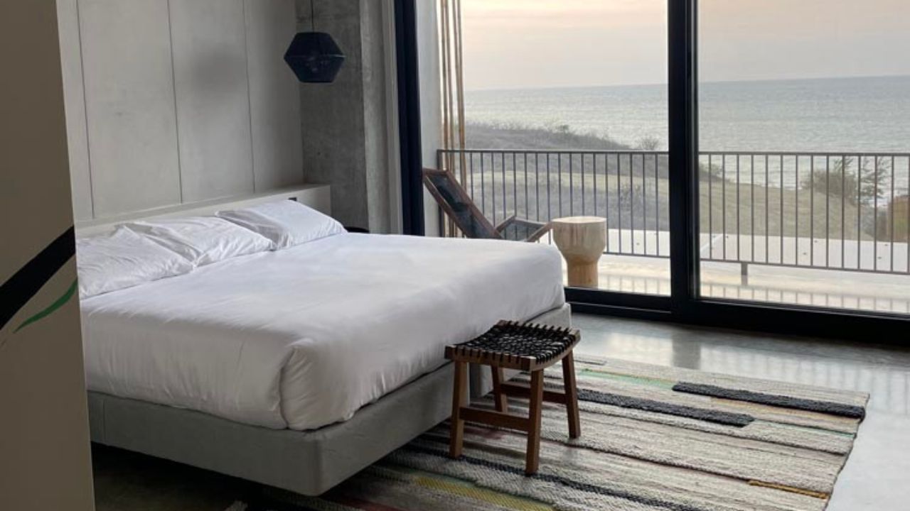 Eolia Sustainable Design hotel -room