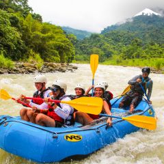 Rebecca Adventure Travel SAverege - Costa Rica Cruise