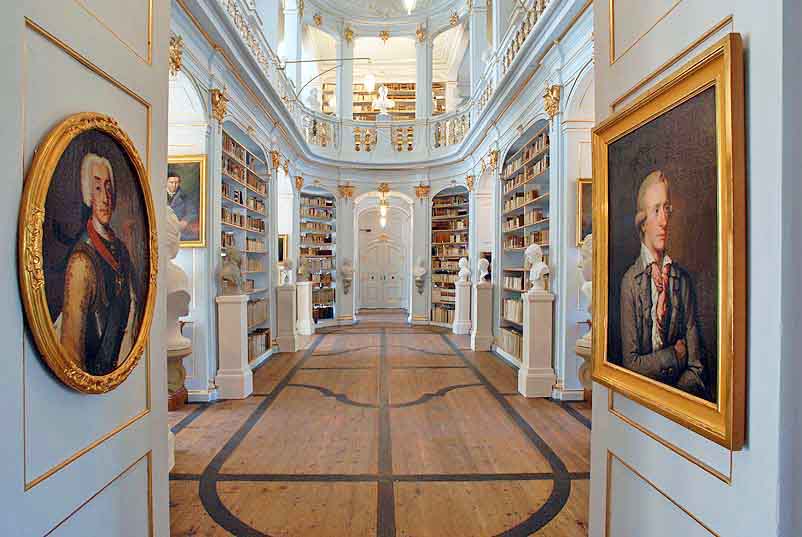 Thuringen-Weimar-Rococosaal-Bibliotheek-rondreizen.nl