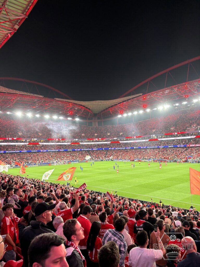 Een volle Estadio da Luz van Benfica