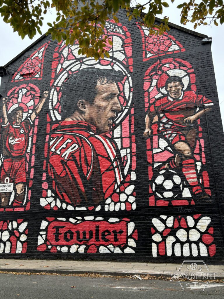 Mural van Robbie Fowler aan Coningsby Road