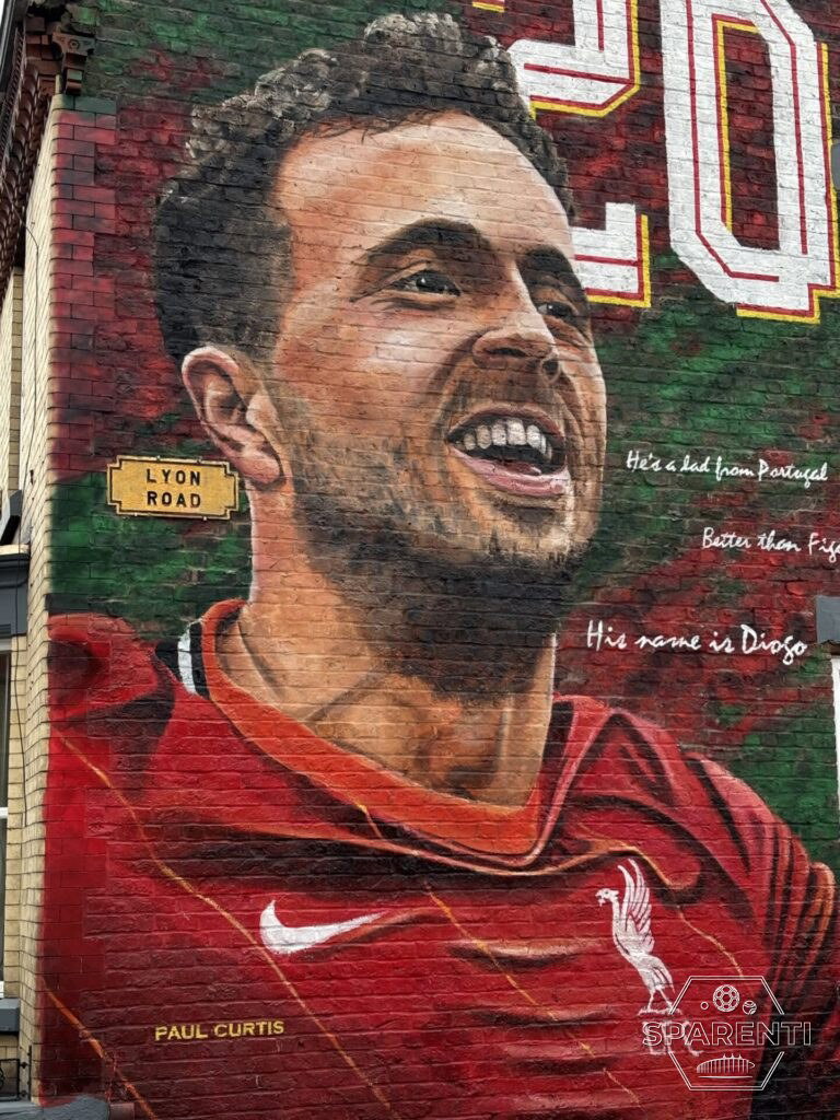 Mural van Diogo Jota bij Anfield