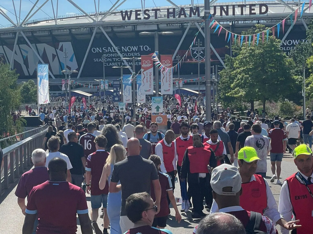 Tickets League Cup wedstrijden