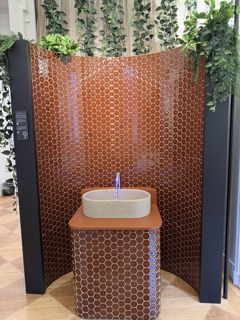 Hexagon Creme Caramel