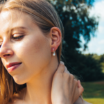 zilver oorring met hangende parel - Afbeelding 2