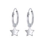 Zilver kinderoorringen met een ster hangertje in 925 zilver van Zilverana