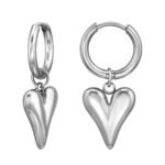 Zilveren stainless steel oorringen met hangend hartje
